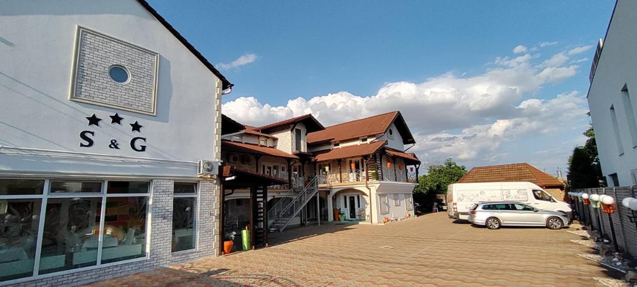Pensiunea Sergiu&Geanina Arad Bagian luar foto